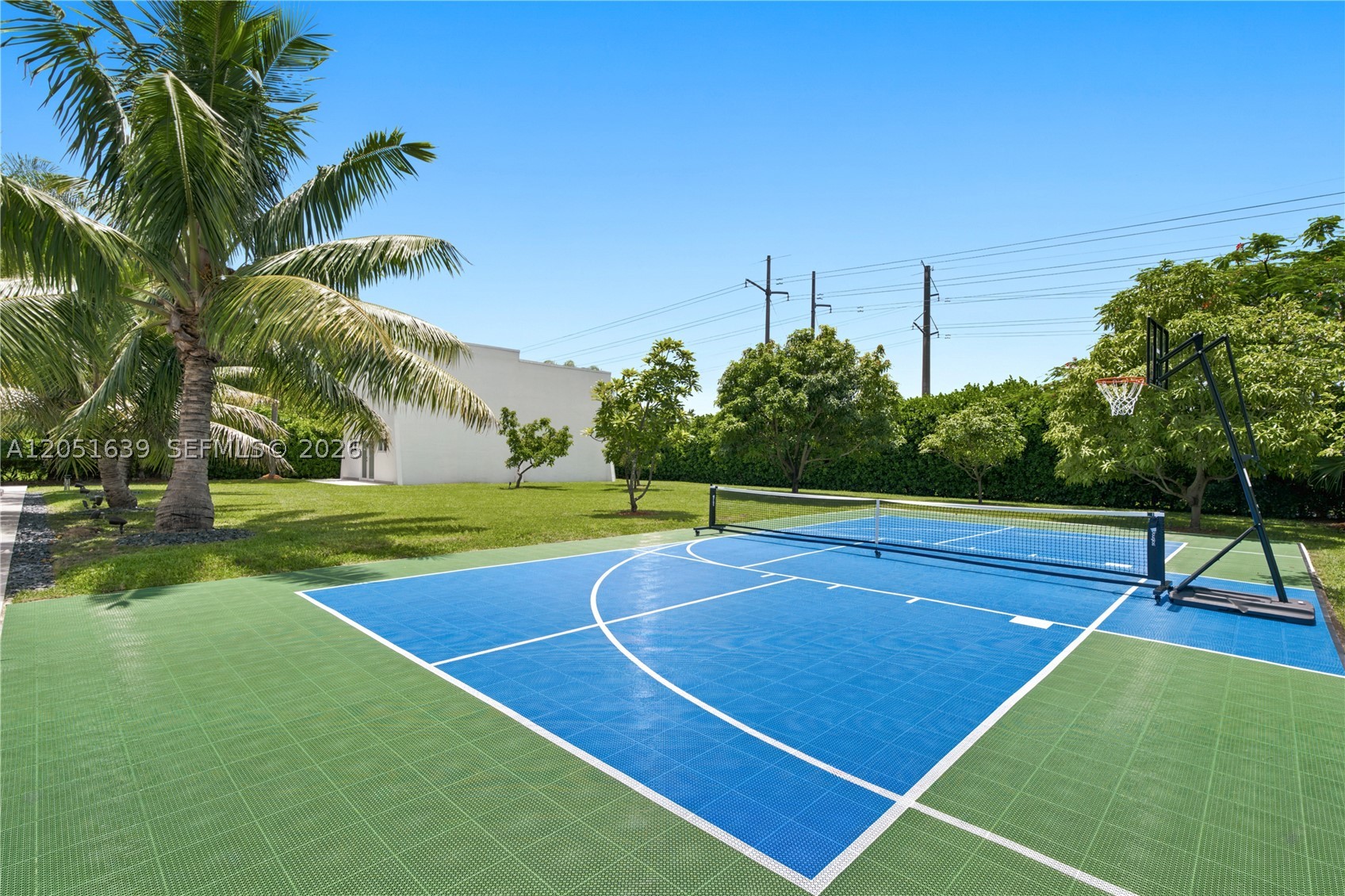 10420 SW 64th St, Miami FL 33173