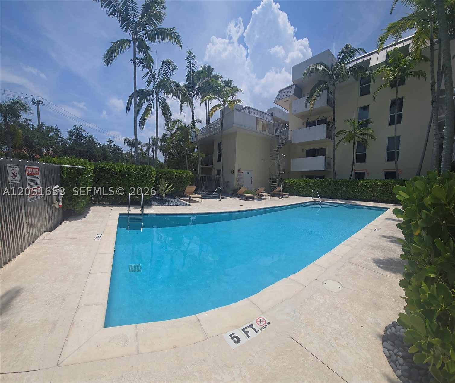 8950 SW 69th Ct #306, Pinecrest FL 33156