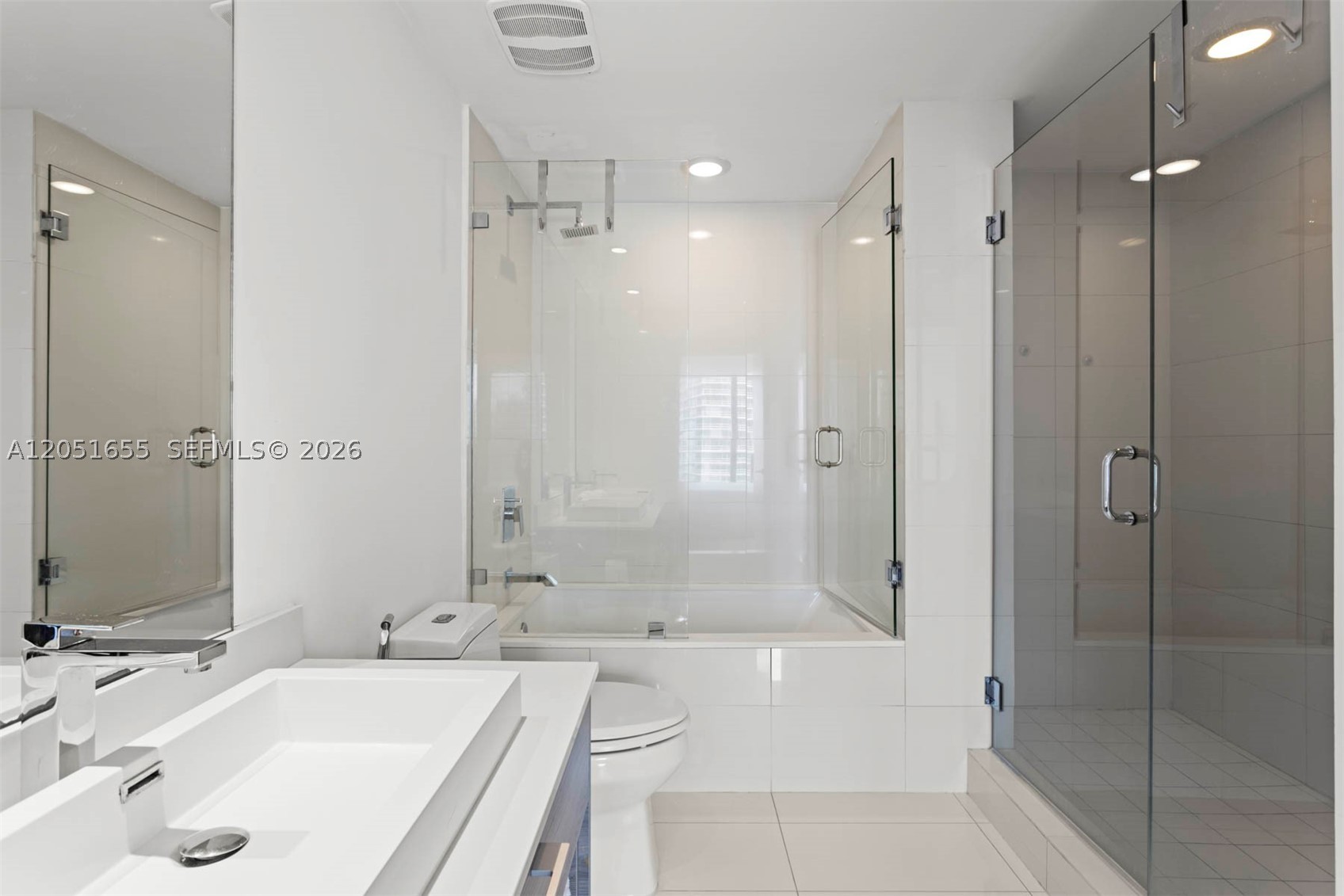 1300 S Miami Ave #2206, Miami FL 33130