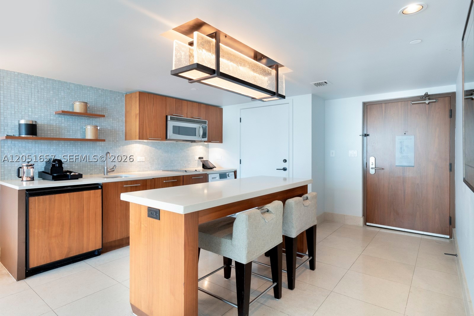 6801 Collins Ave #C414, Miami Beach FL 33141