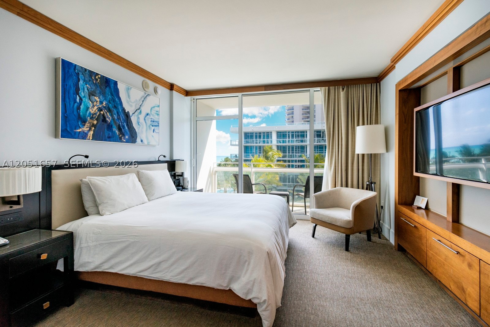 6801 Collins Ave #C414, Miami Beach FL 33141