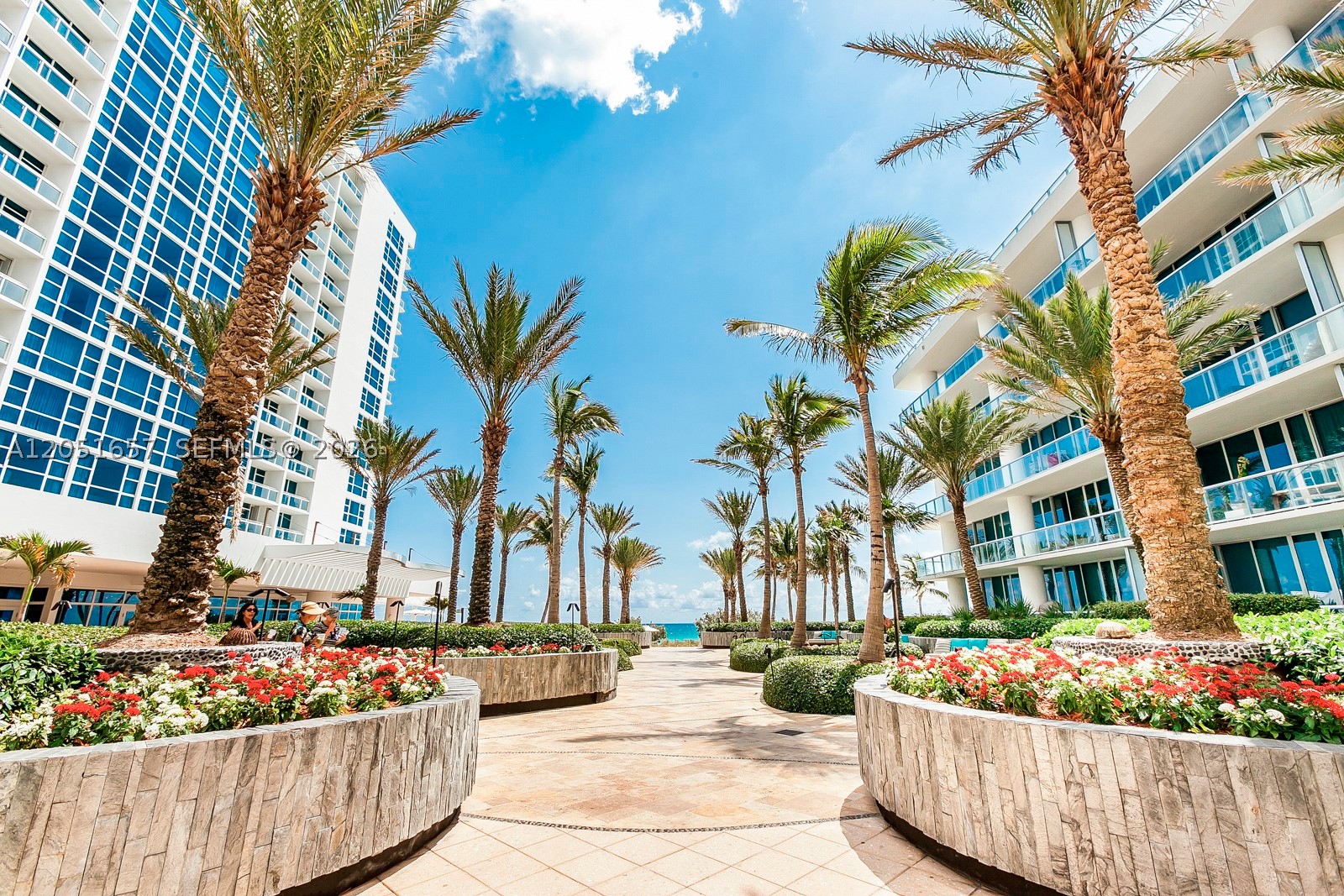 6801 Collins Ave #C414, Miami Beach FL 33141