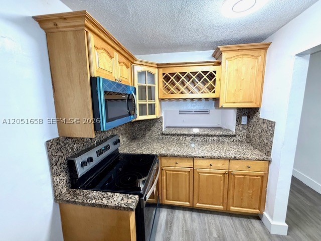 1945 NW 29th St #A8, Miami FL 33142