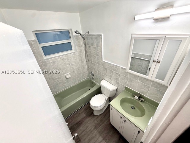 1945 NW 29th St #A8, Miami FL 33142