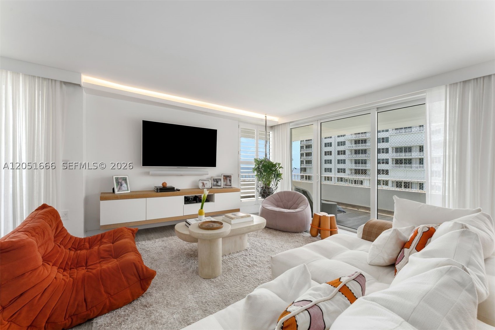 199 Ocean Lane Drive #801, Key Biscayne FL 33149