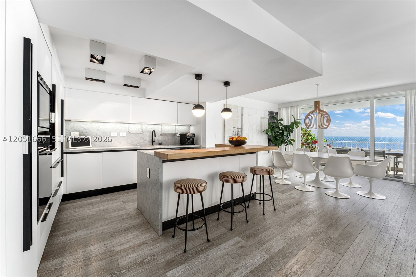 199 Ocean Lane Drive #801, Key Biscayne FL 33149