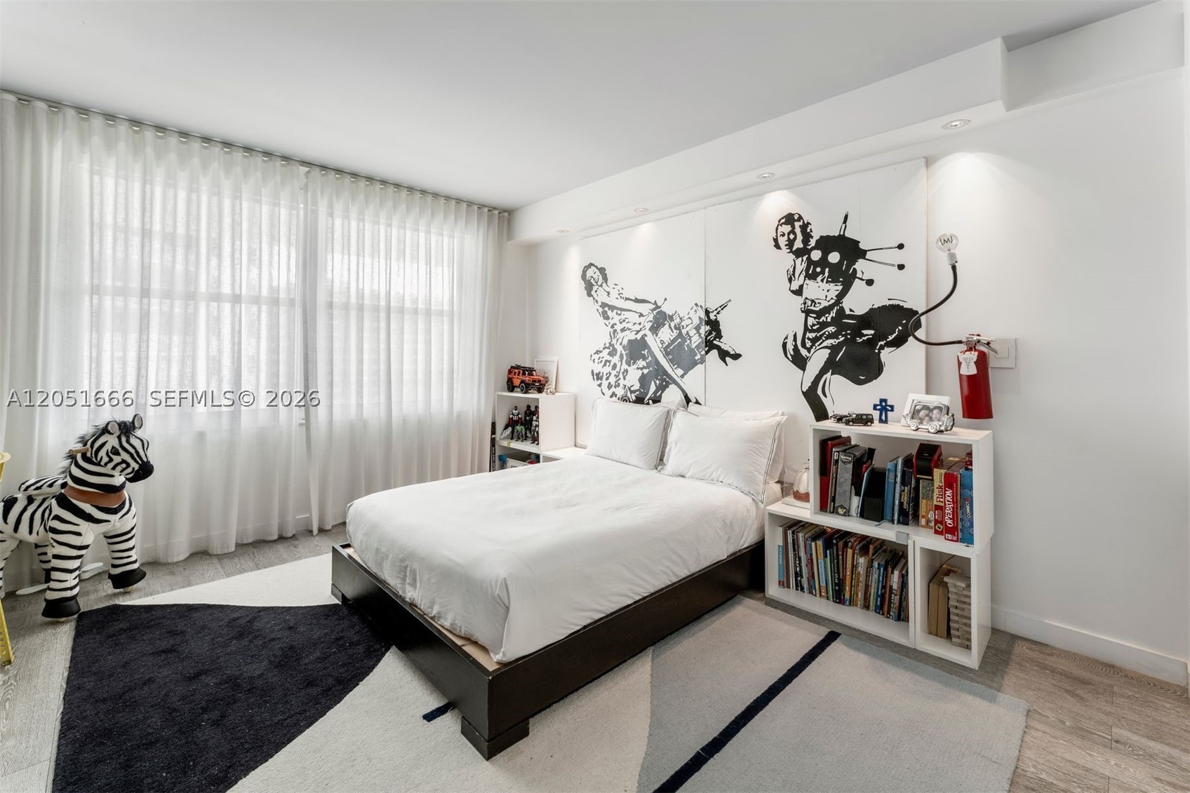 199 Ocean Lane Drive #801, Key Biscayne FL 33149