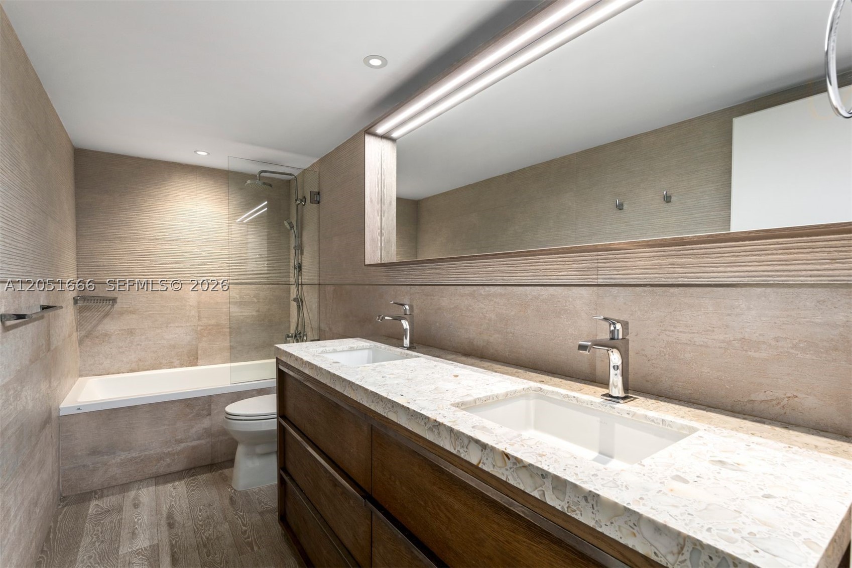 199 Ocean Lane Drive #801, Key Biscayne FL 33149