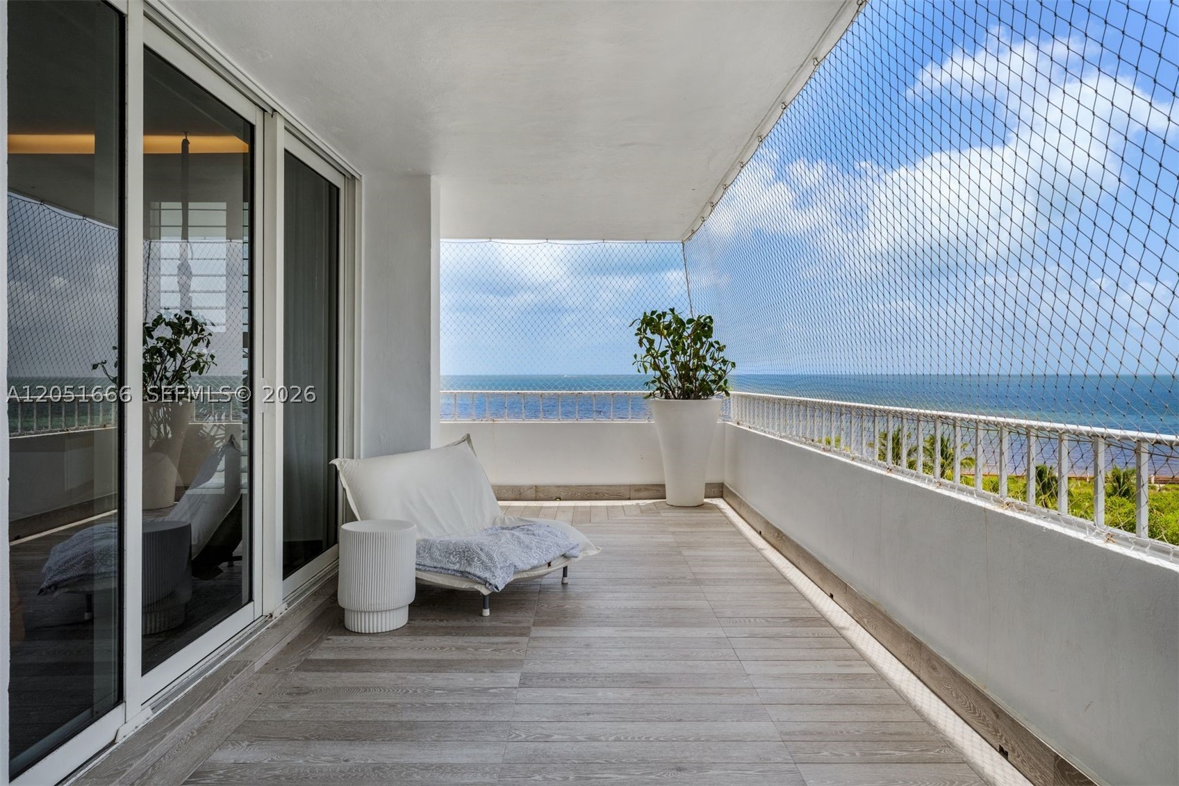 199 Ocean Lane Drive #801, Key Biscayne FL 33149
