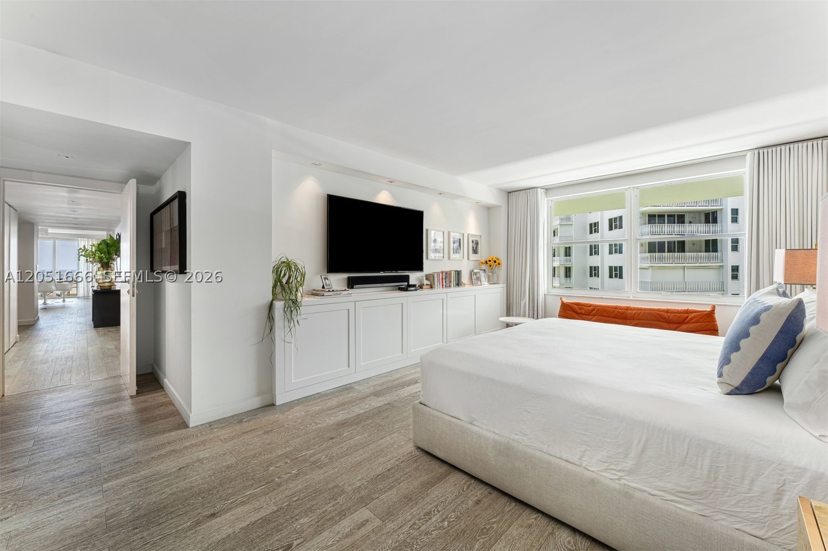 199 Ocean Lane Drive #801, Key Biscayne FL 33149