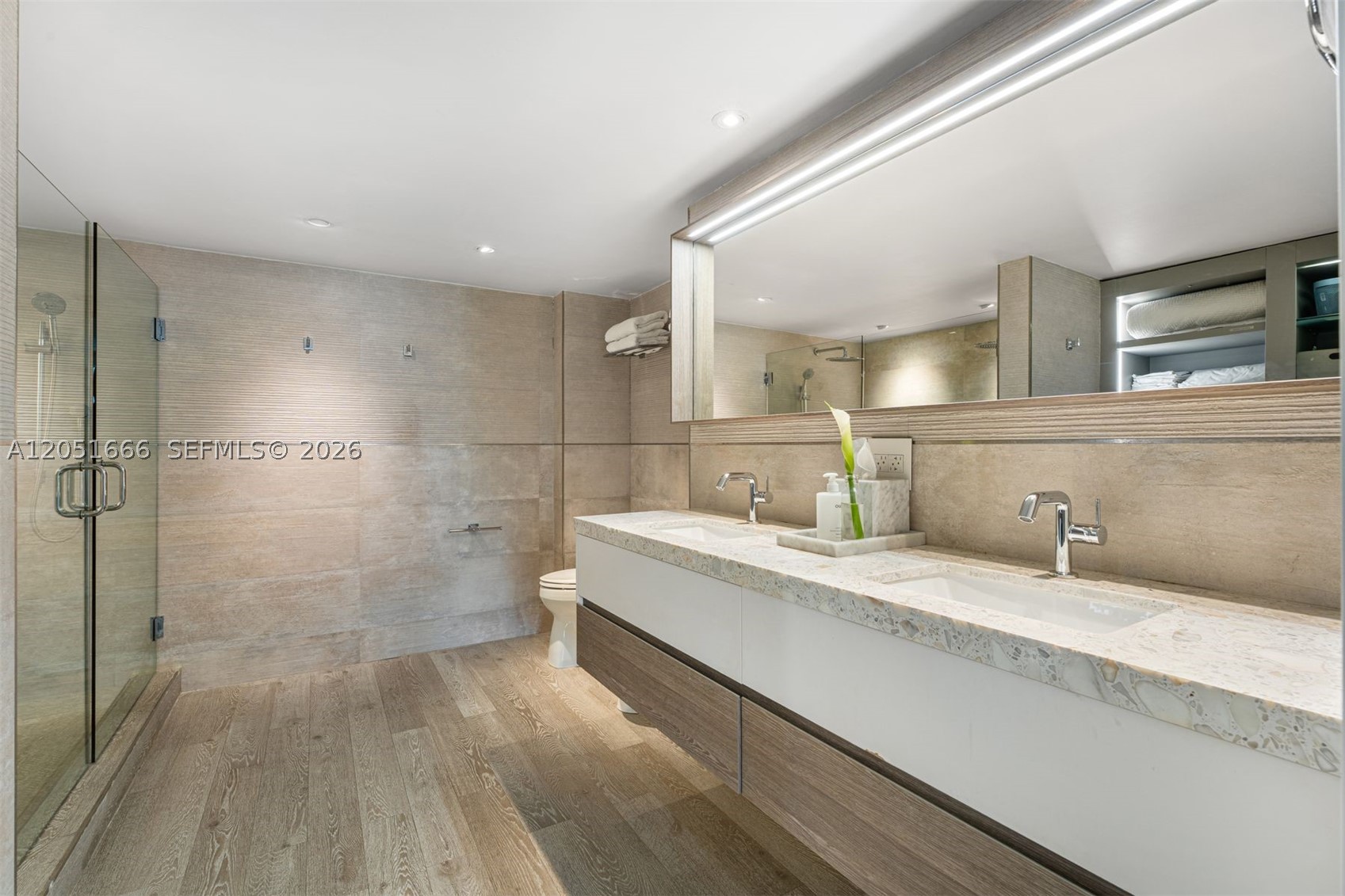 199 Ocean Lane Drive #801, Key Biscayne FL 33149