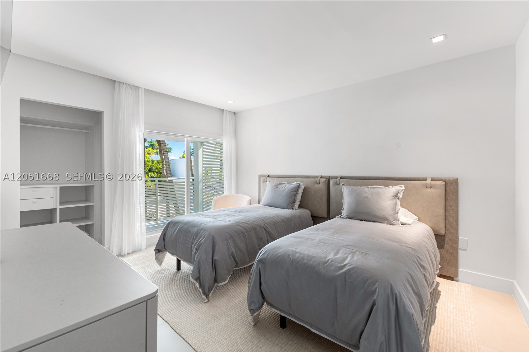 161 Cape Florida Drive, Key Biscayne FL 33149