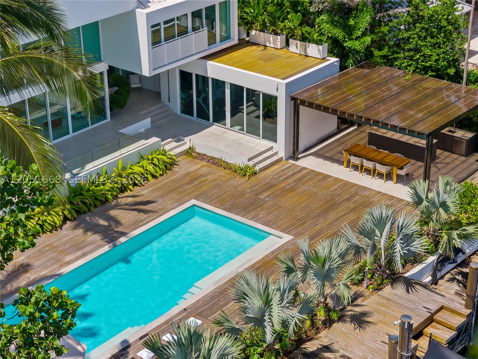 161 Cape Florida Drive, Key Biscayne FL 33149