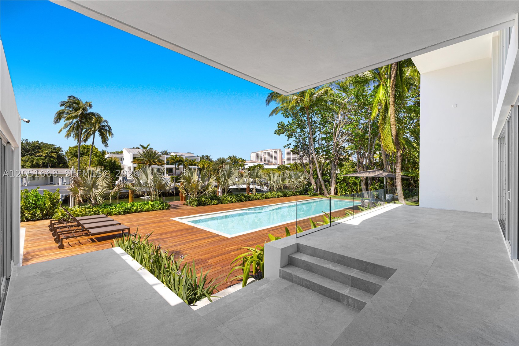 161 Cape Florida Drive, Key Biscayne FL 33149