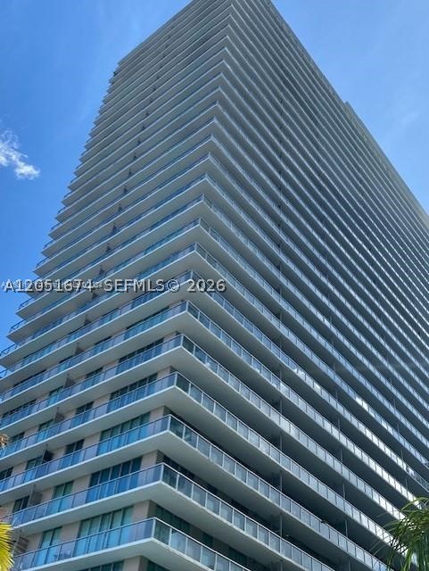 79 SW 12th St #1702-S, Miami FL 33130