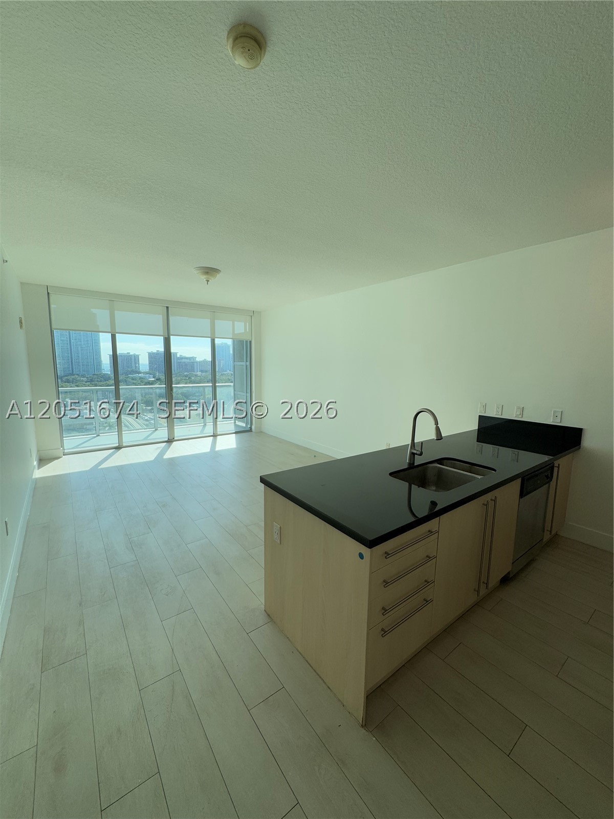 79 SW 12th St #1702-S, Miami FL 33130