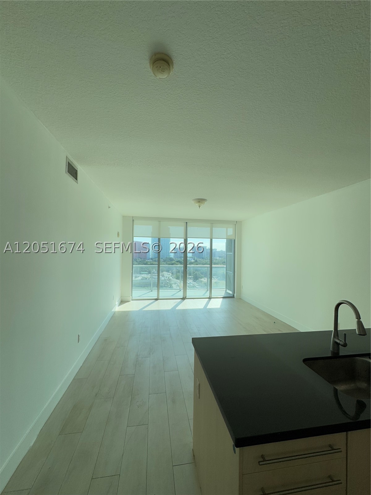 79 SW 12th St #1702-S, Miami FL 33130