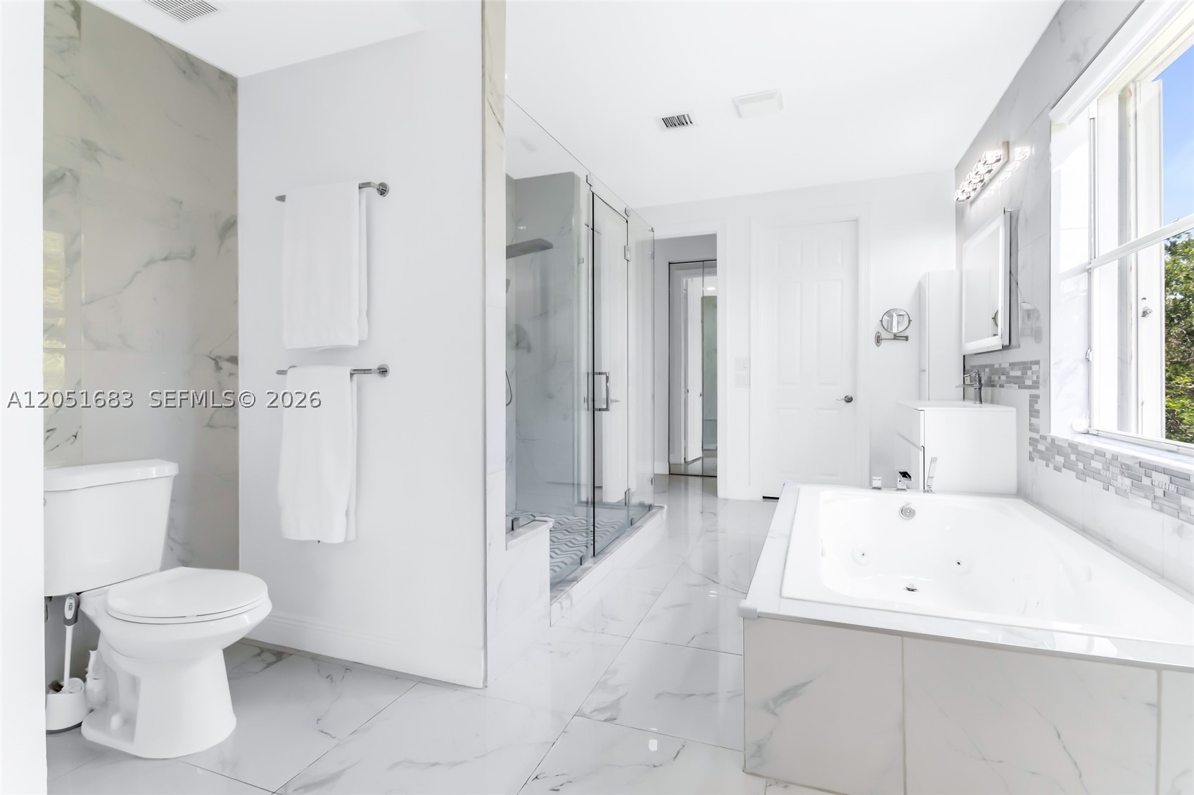 4918 SW 195th Ter, Miramar FL 33029
