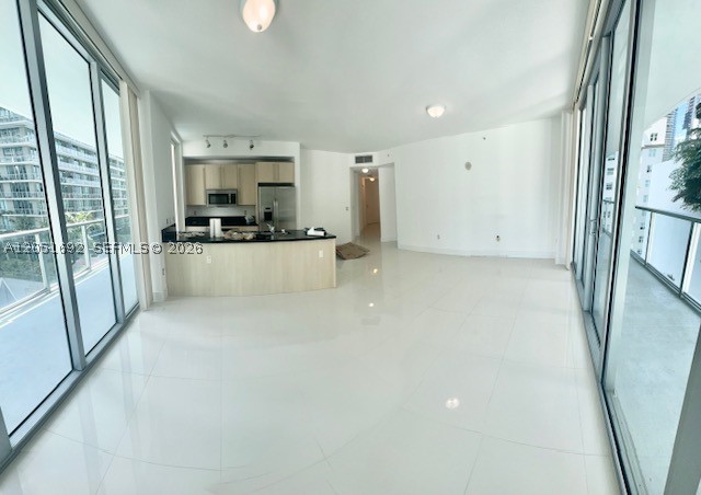 1111 SW 1st Ave #1219, Miami FL 33130