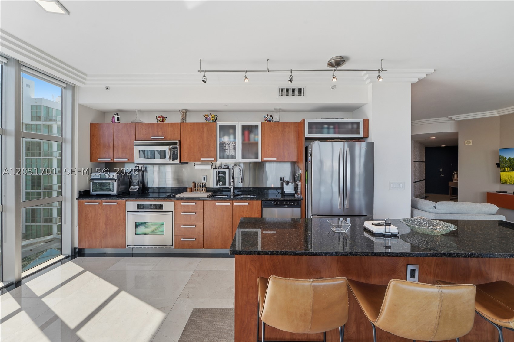 3131 NE 188th St #1-901, Aventura FL 33180