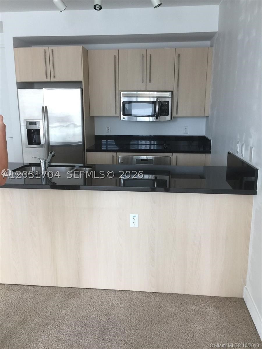 1111 SW 1st Ave #1724-N, Miami FL 33130
