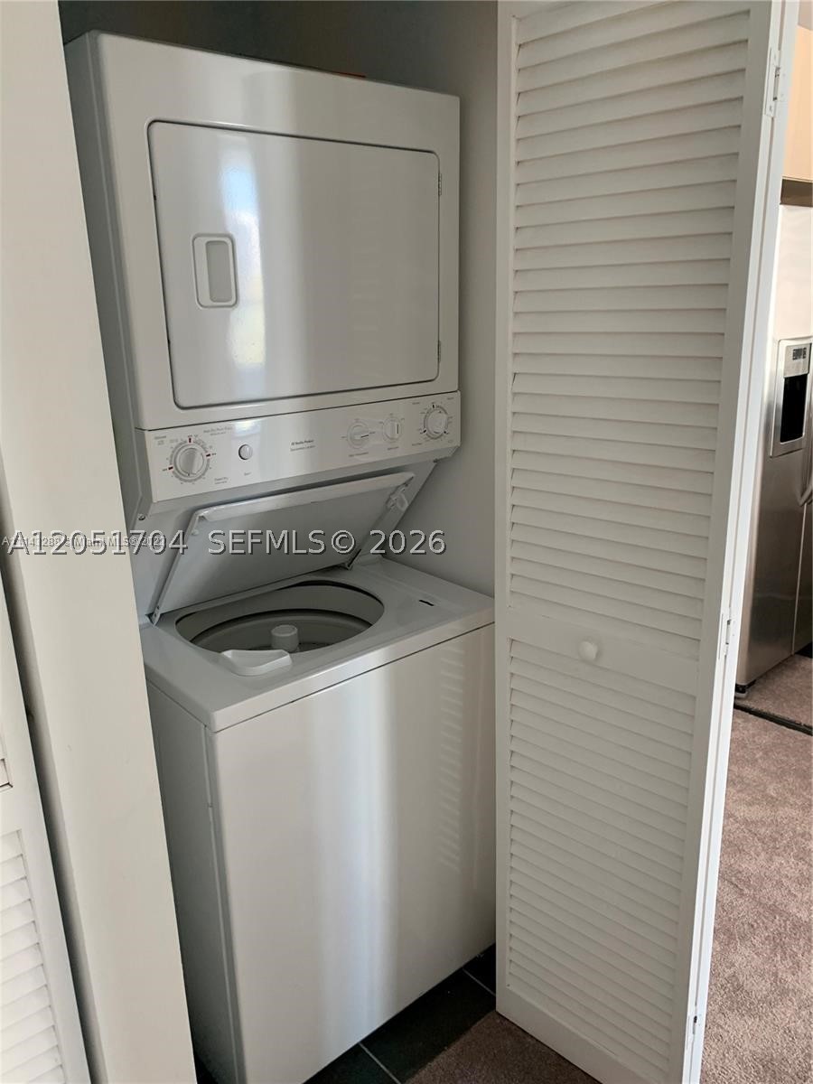 1111 SW 1st Ave #1724-N, Miami FL 33130