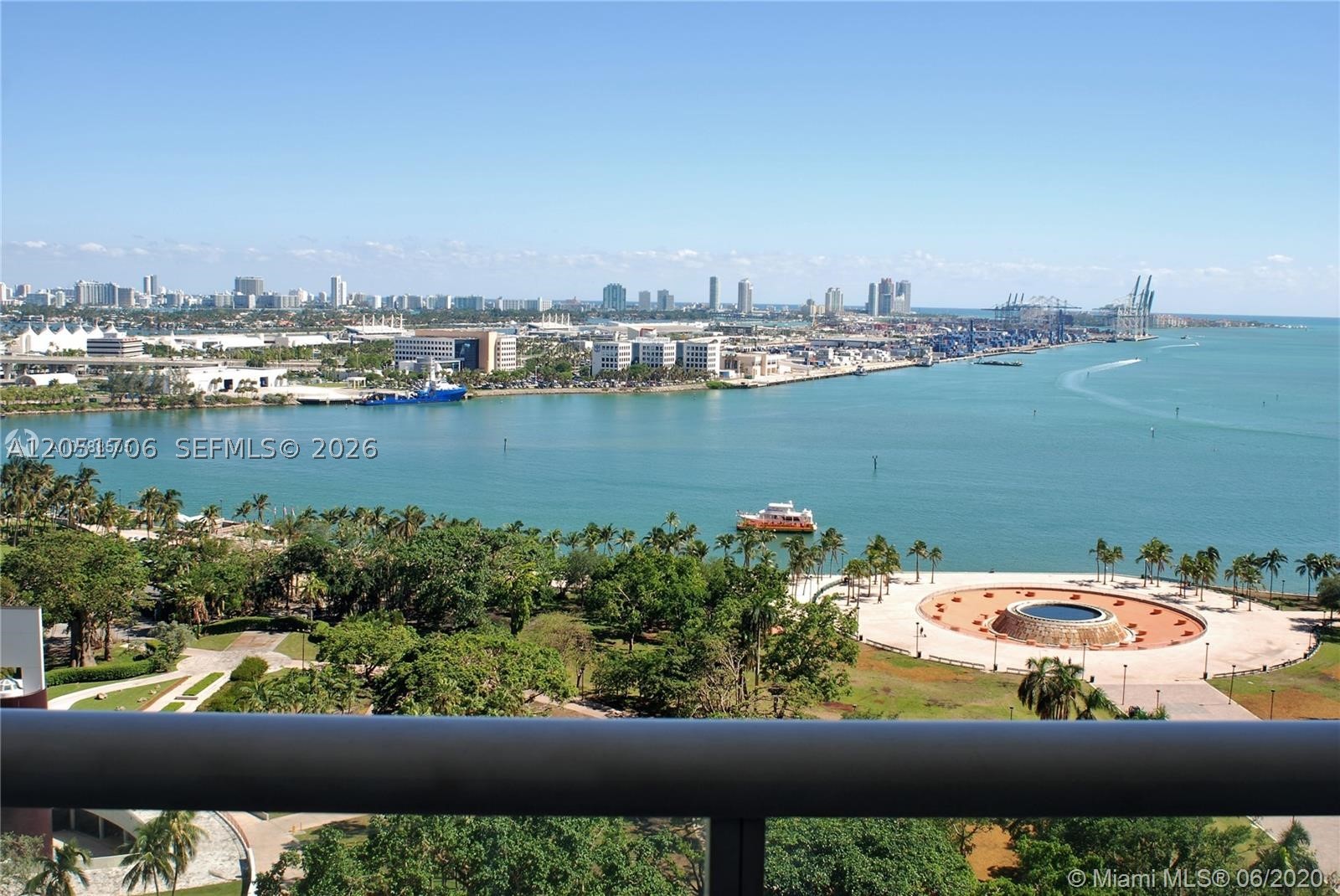 50 Biscayne Blvd #2810, Miami FL 33132
