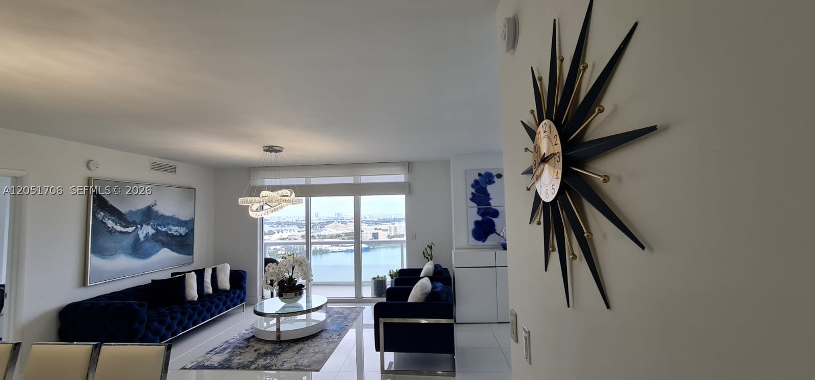 50 Biscayne Blvd #2810, Miami FL 33132