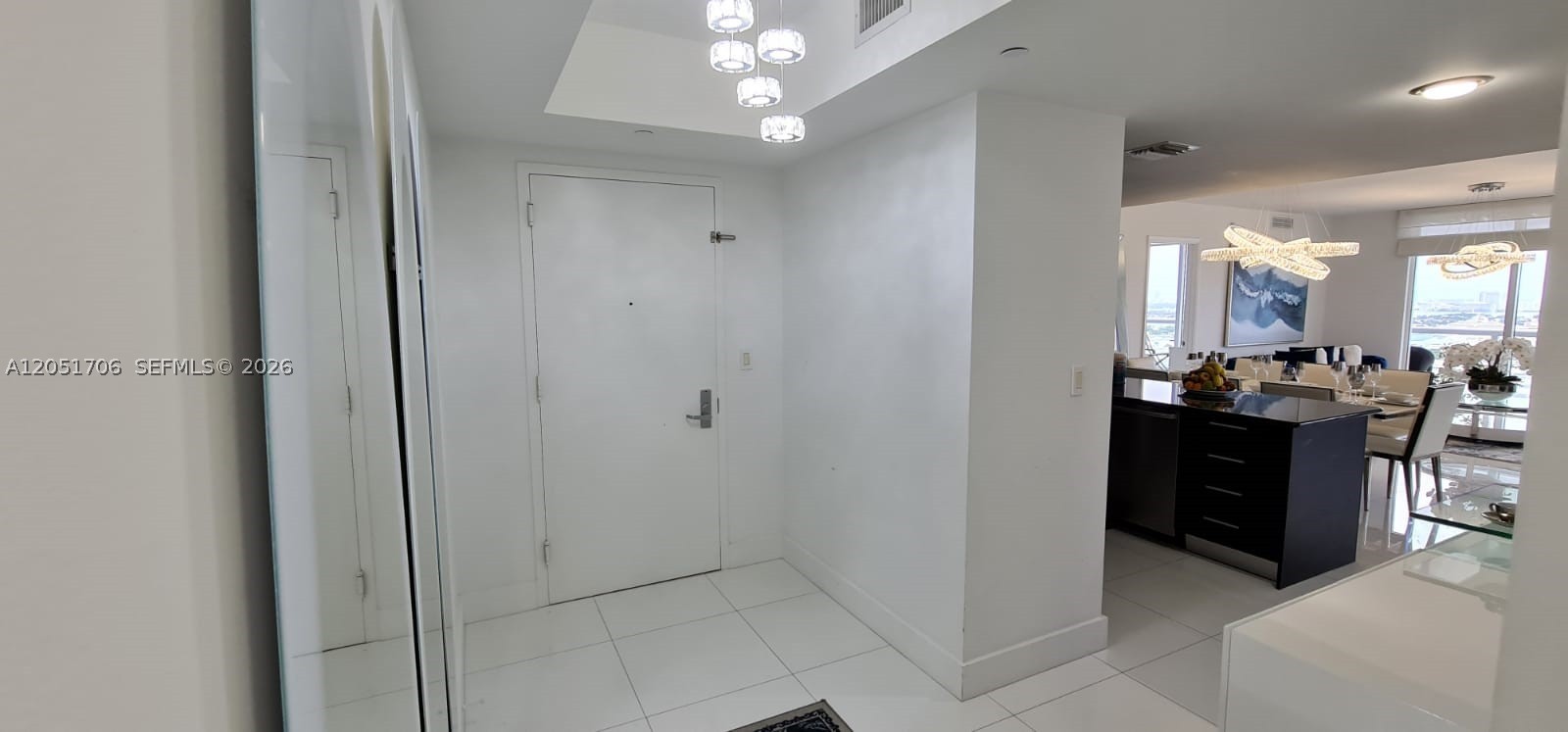 50 Biscayne Blvd #2810, Miami FL 33132