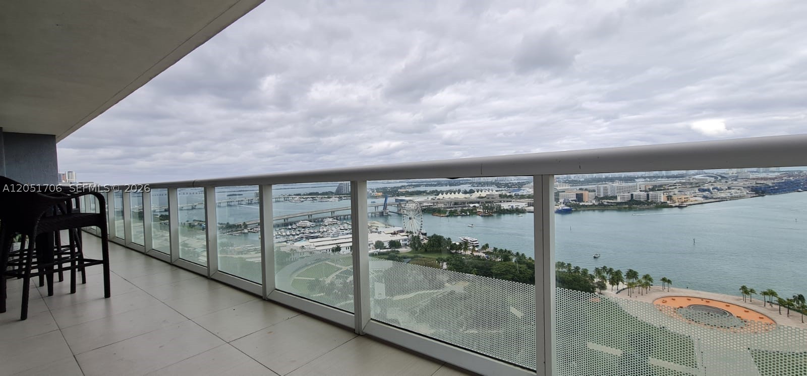 50 Biscayne Blvd #2810, Miami FL 33132