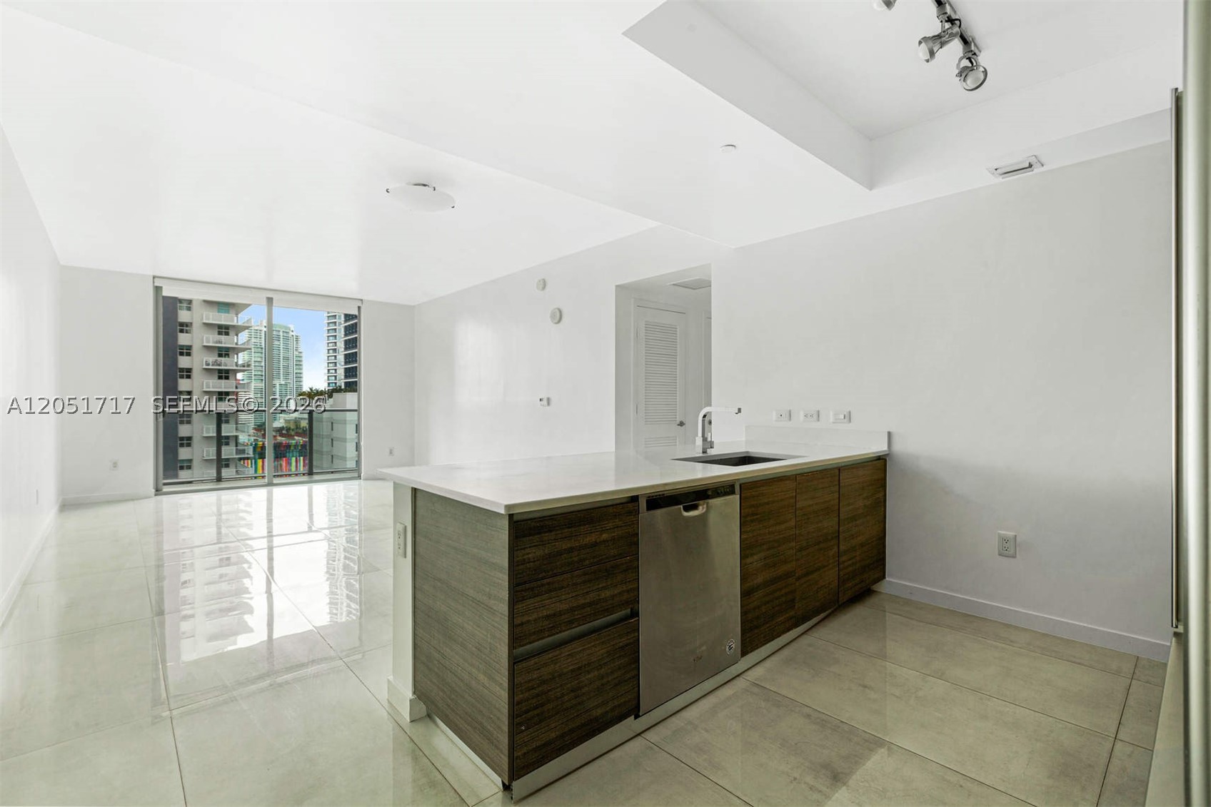 1100 S Miami Ave #1504, Miami FL 33130