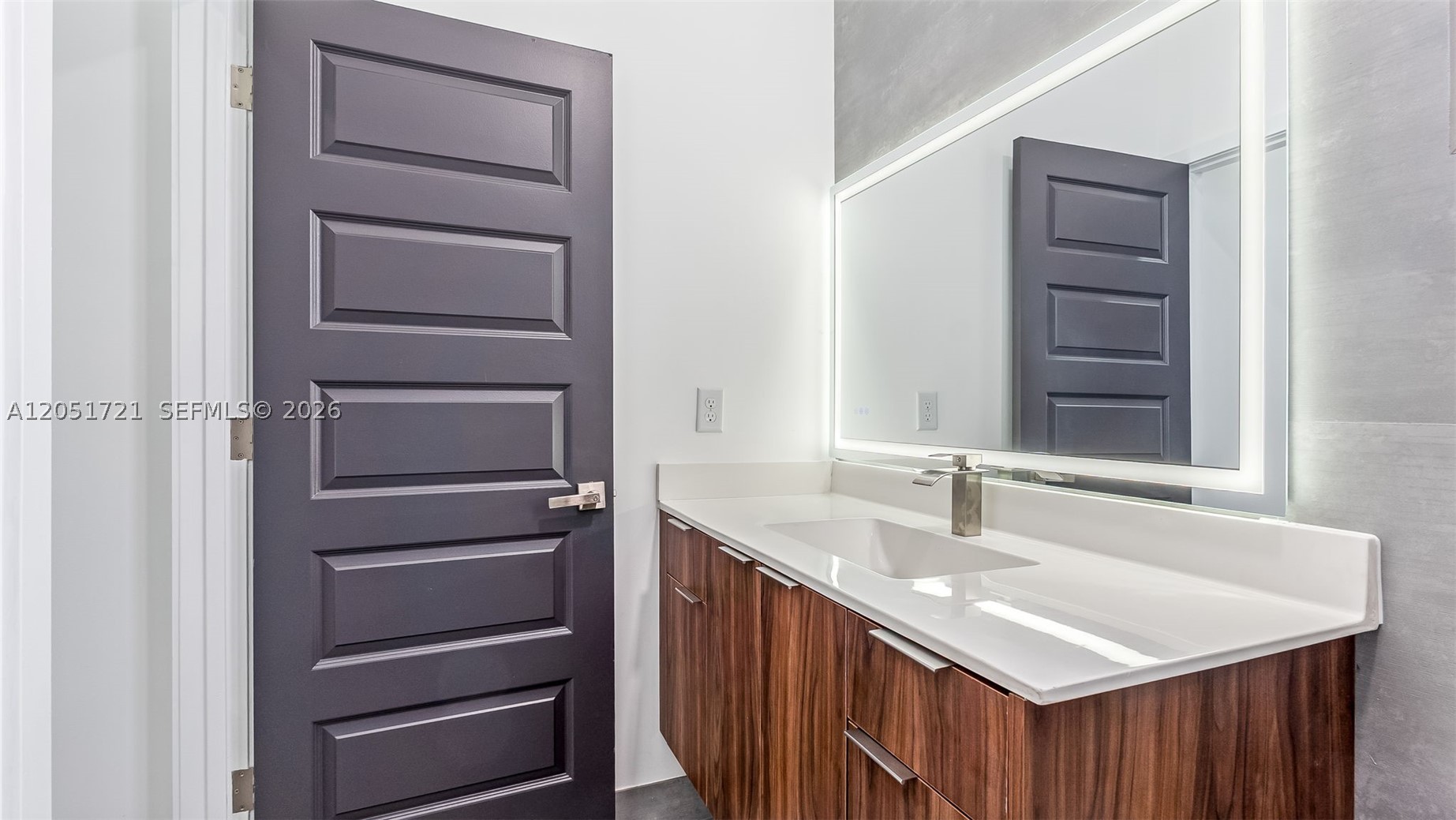 8900 NW 161st Ter #N/A, Miami Lakes FL 33018