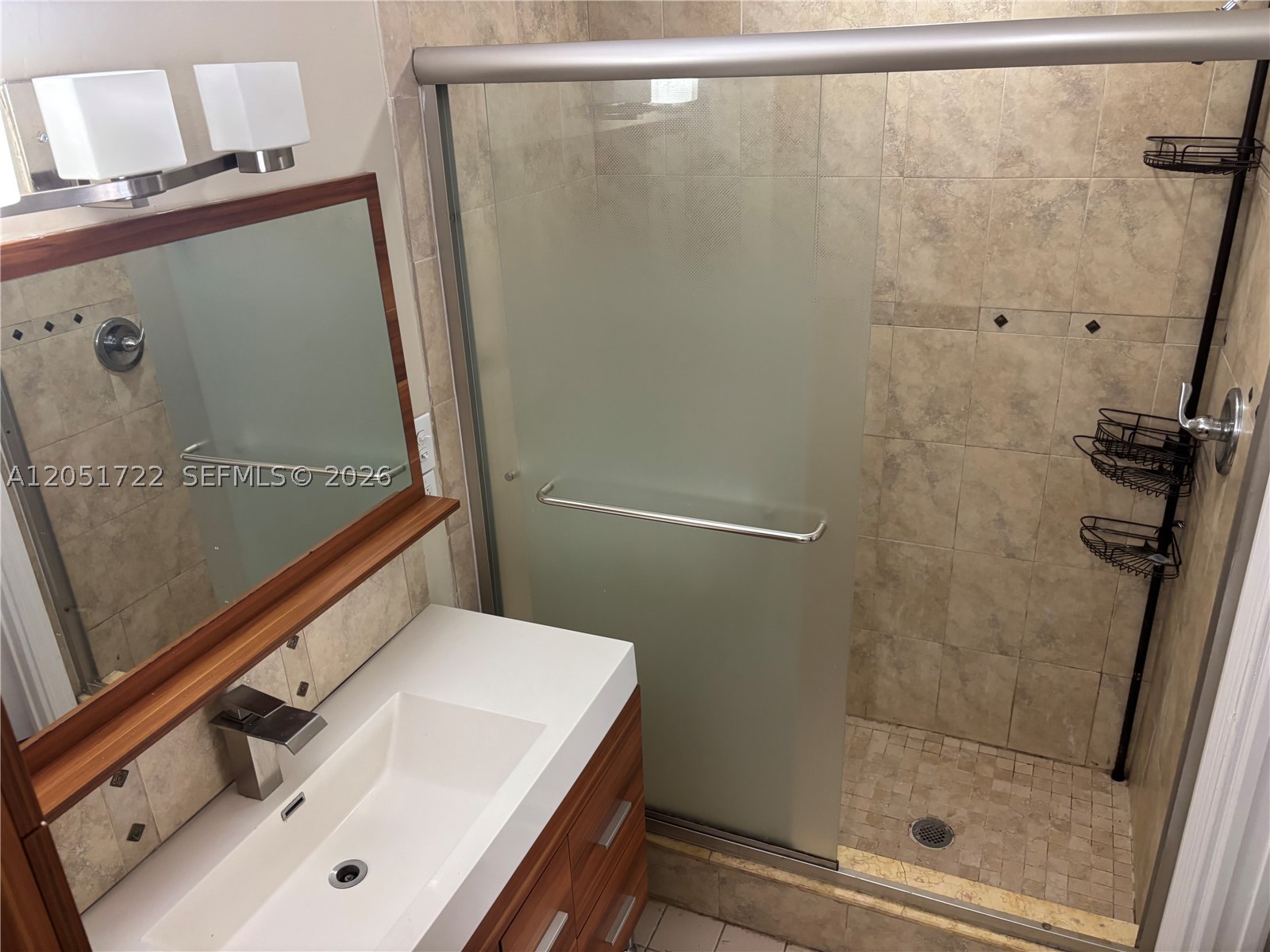 10521 Mahogany Key Cir #204, Miami FL 33196