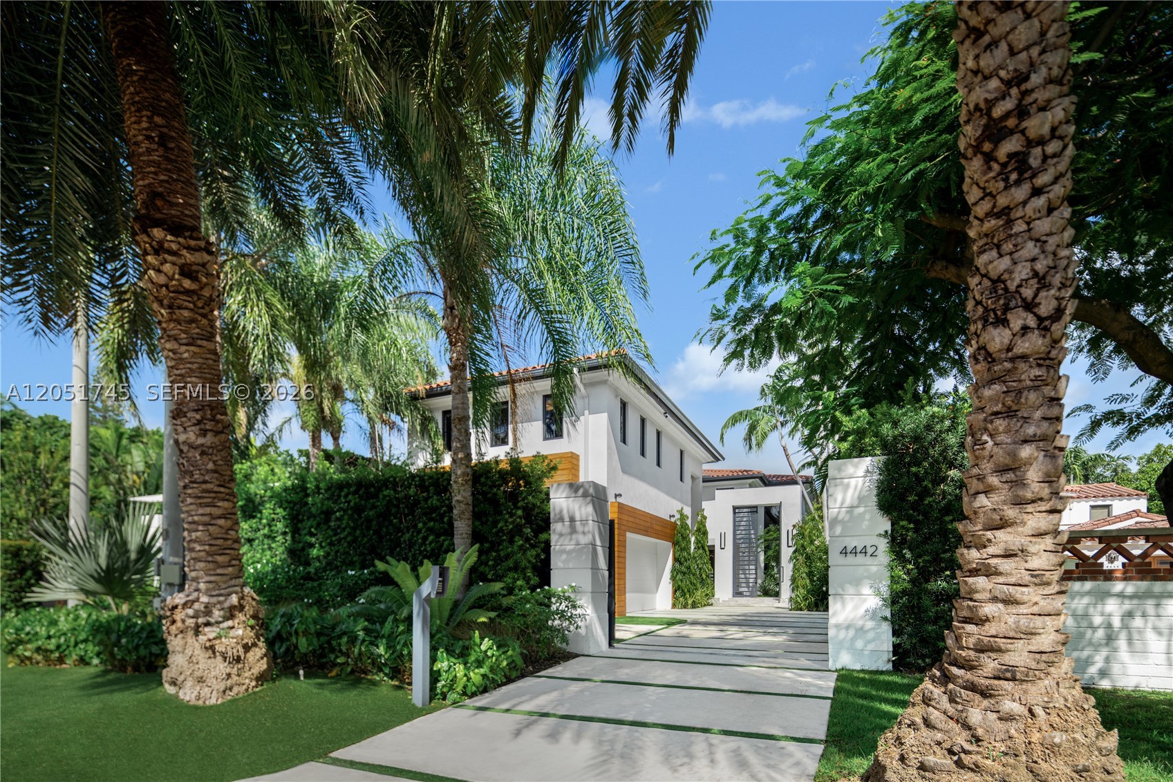 4442 Prairie Ave, Miami Beach FL 33140
