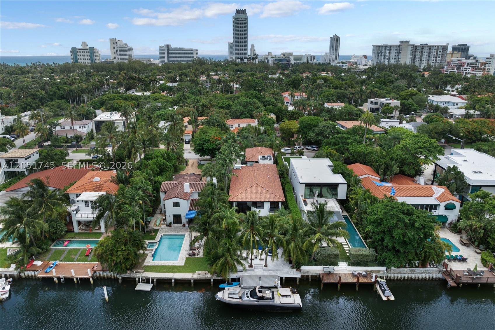 4442 Prairie Ave, Miami Beach FL 33140