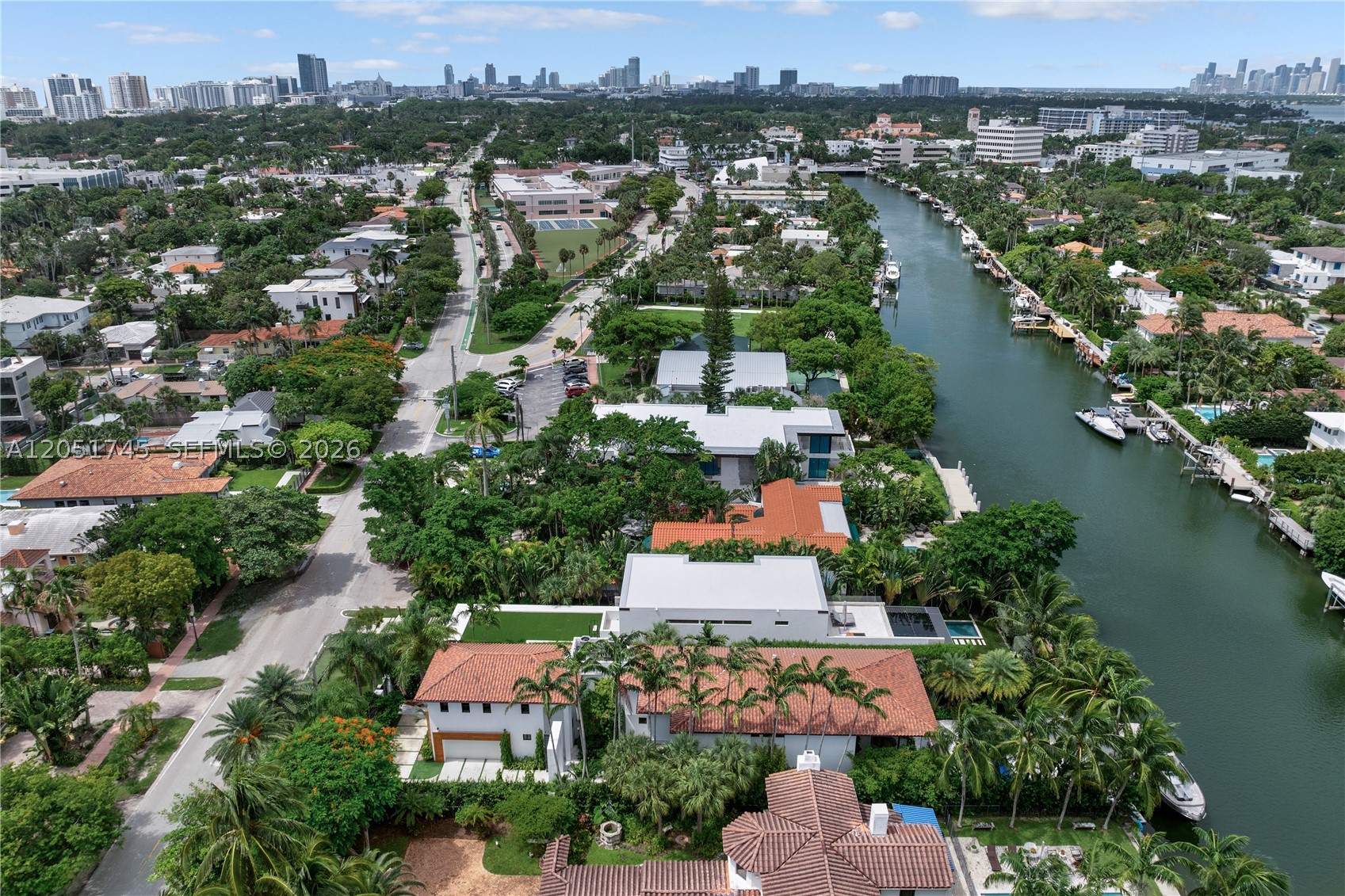 4442 Prairie Ave, Miami Beach FL 33140