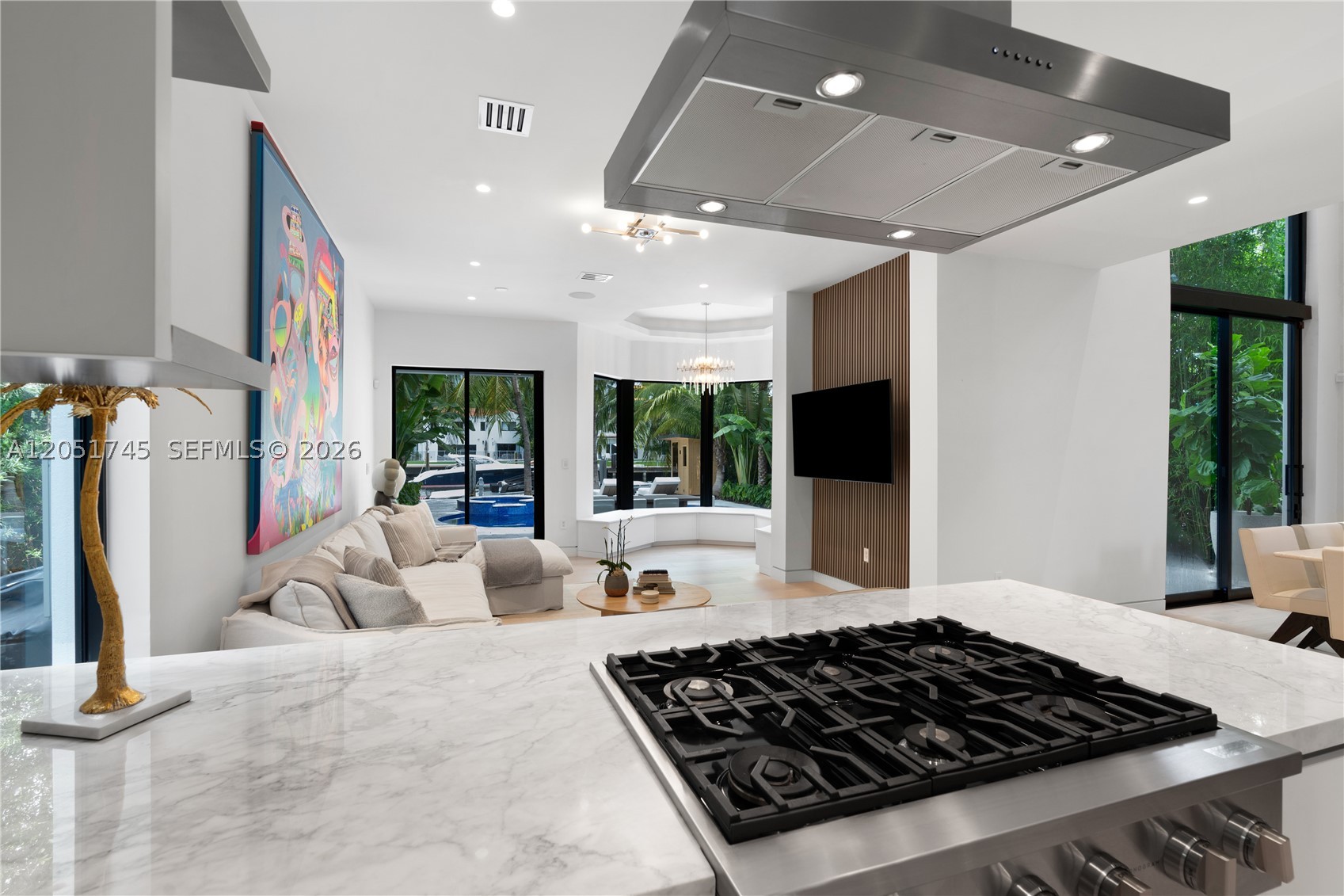 4442 Prairie Ave, Miami Beach FL 33140