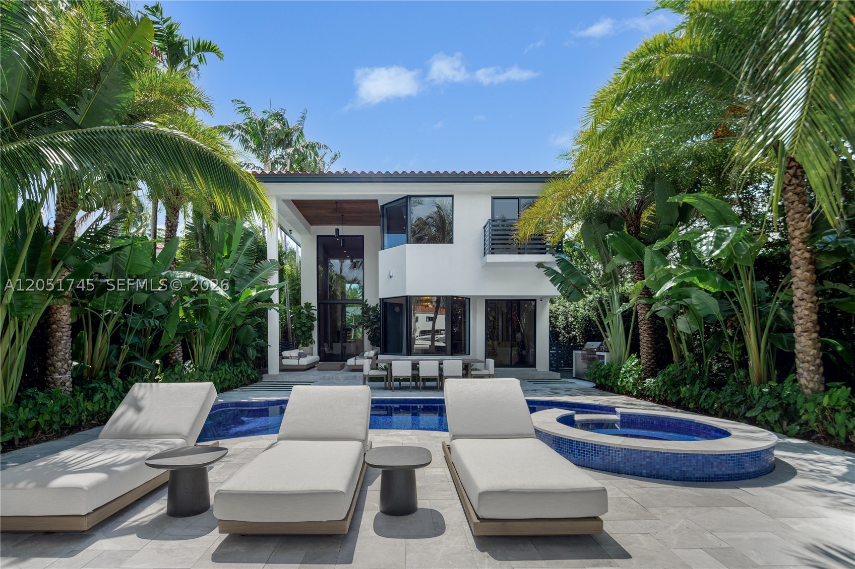 4442 Prairie Ave, Miami Beach FL 33140