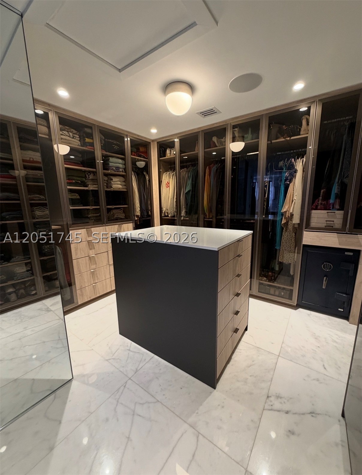 4442 Prairie Ave, Miami Beach FL 33140