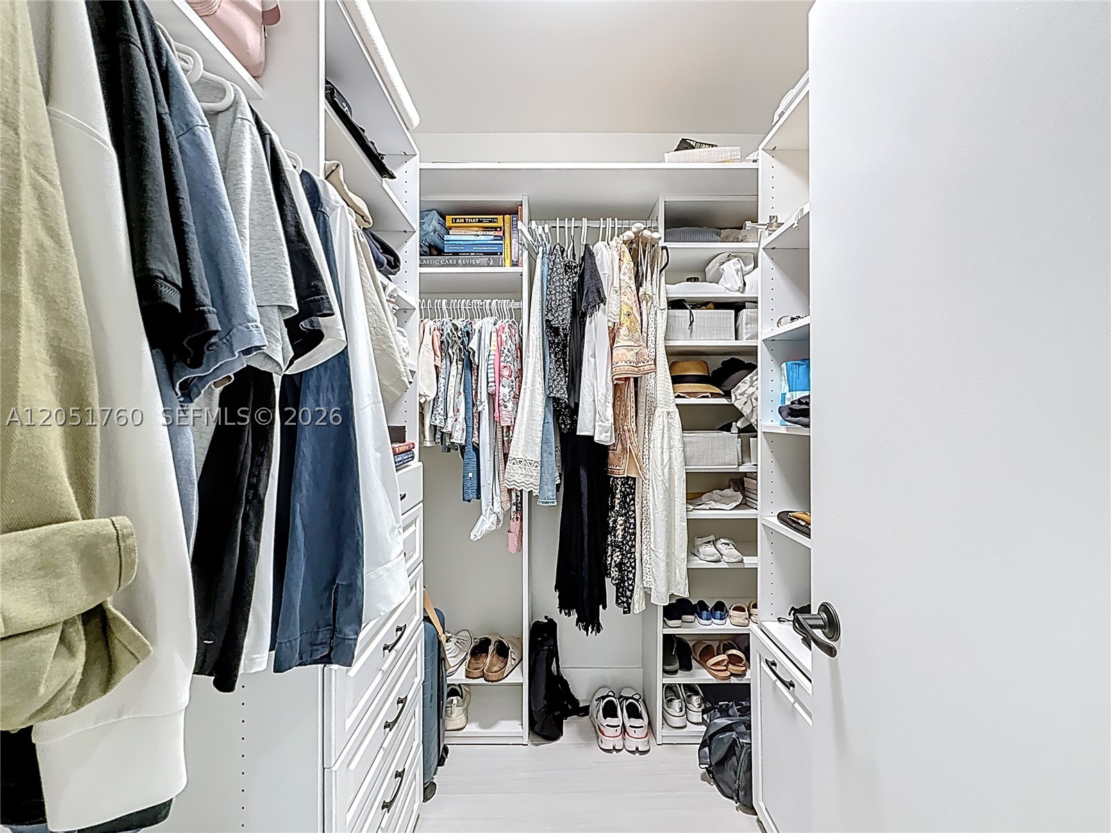 445 Grand Bay Dr #418, Key Biscayne FL 33149