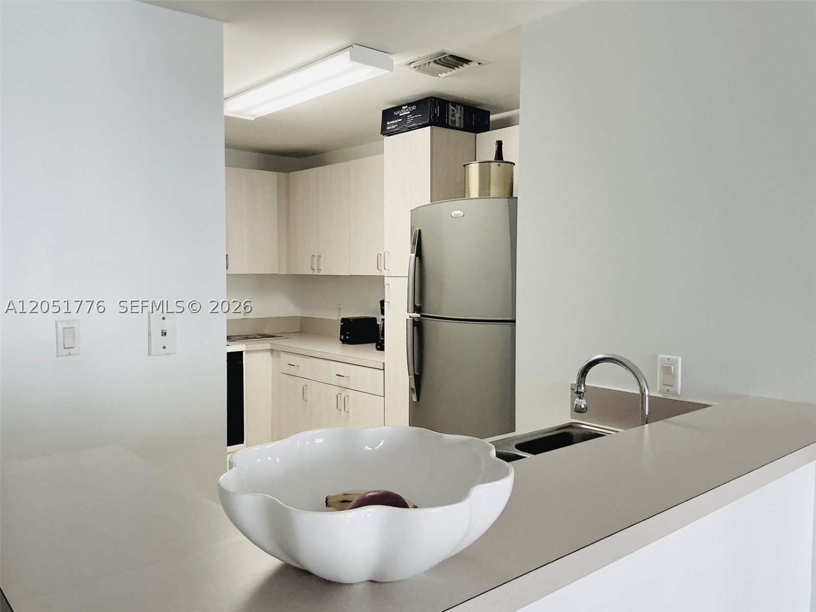185 SE 14th Ter #1810, Miami FL 33131