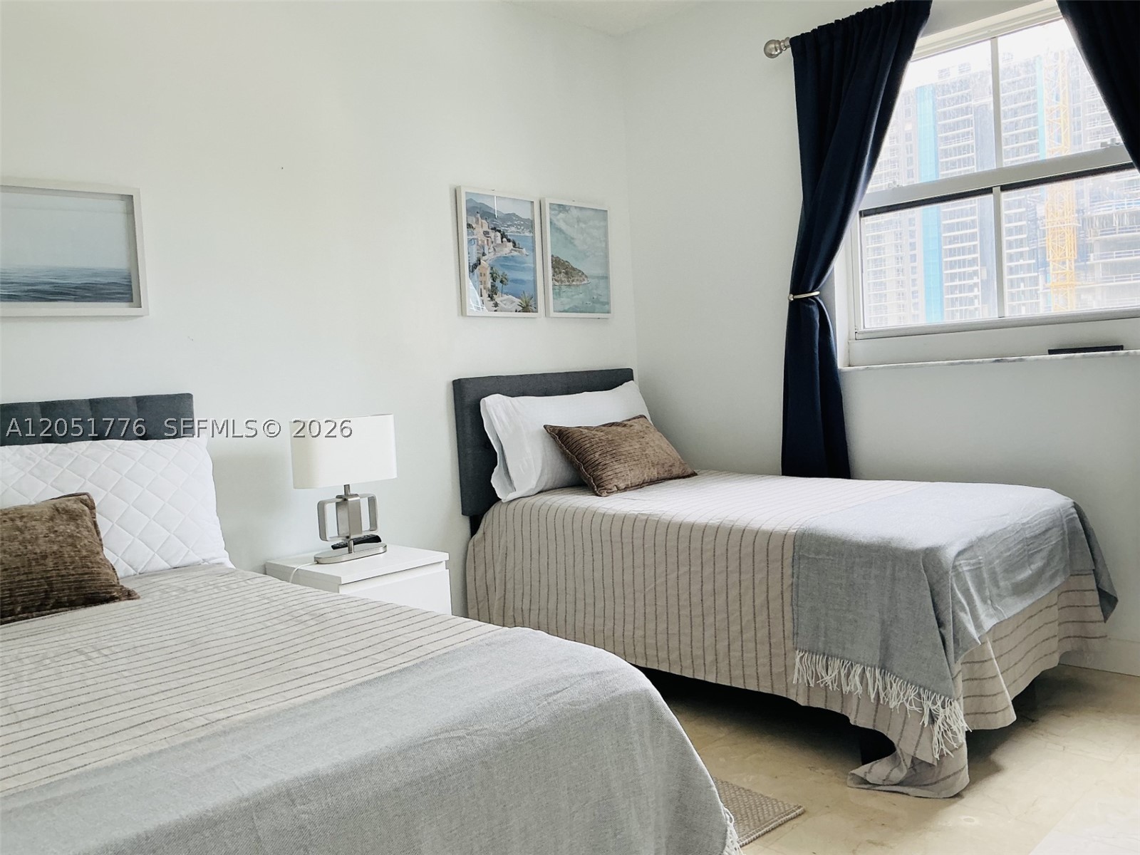 185 SE 14th Ter #1810, Miami FL 33131