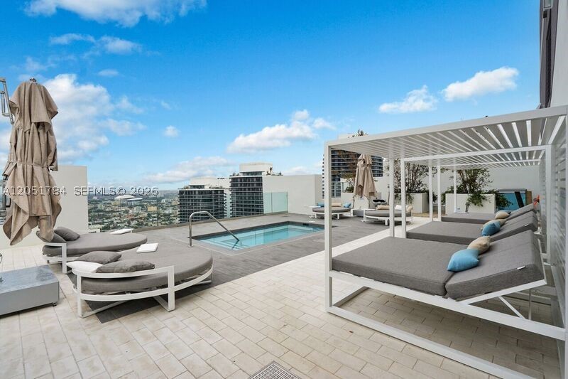 1010 Brickell Ave #1403, Miami FL 33131