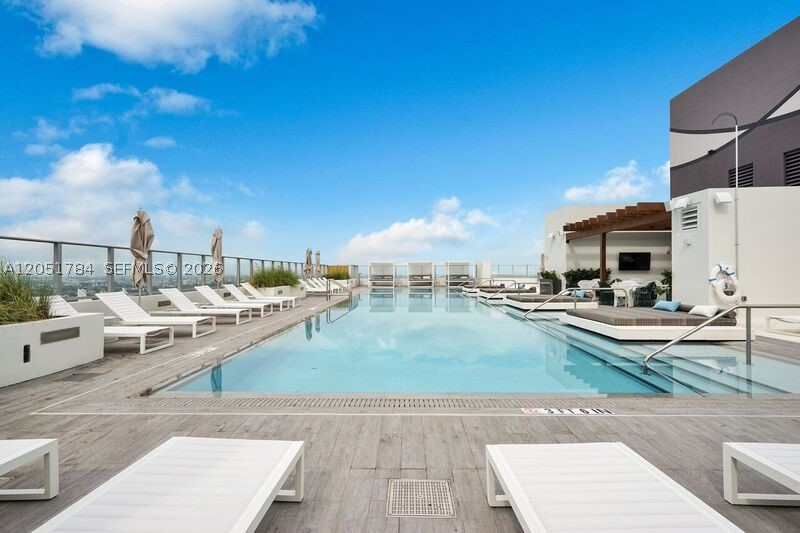 1010 Brickell Ave #1403, Miami FL 33131