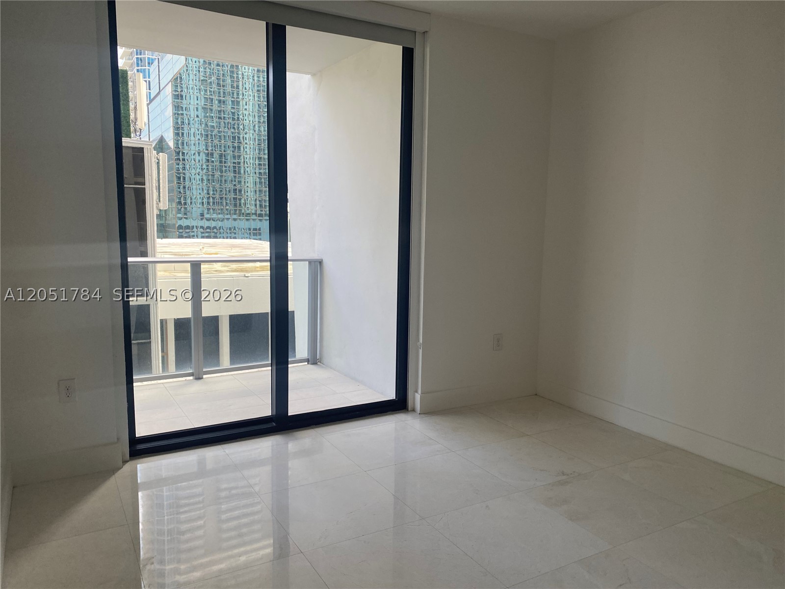 1010 Brickell Ave #1403, Miami FL 33131