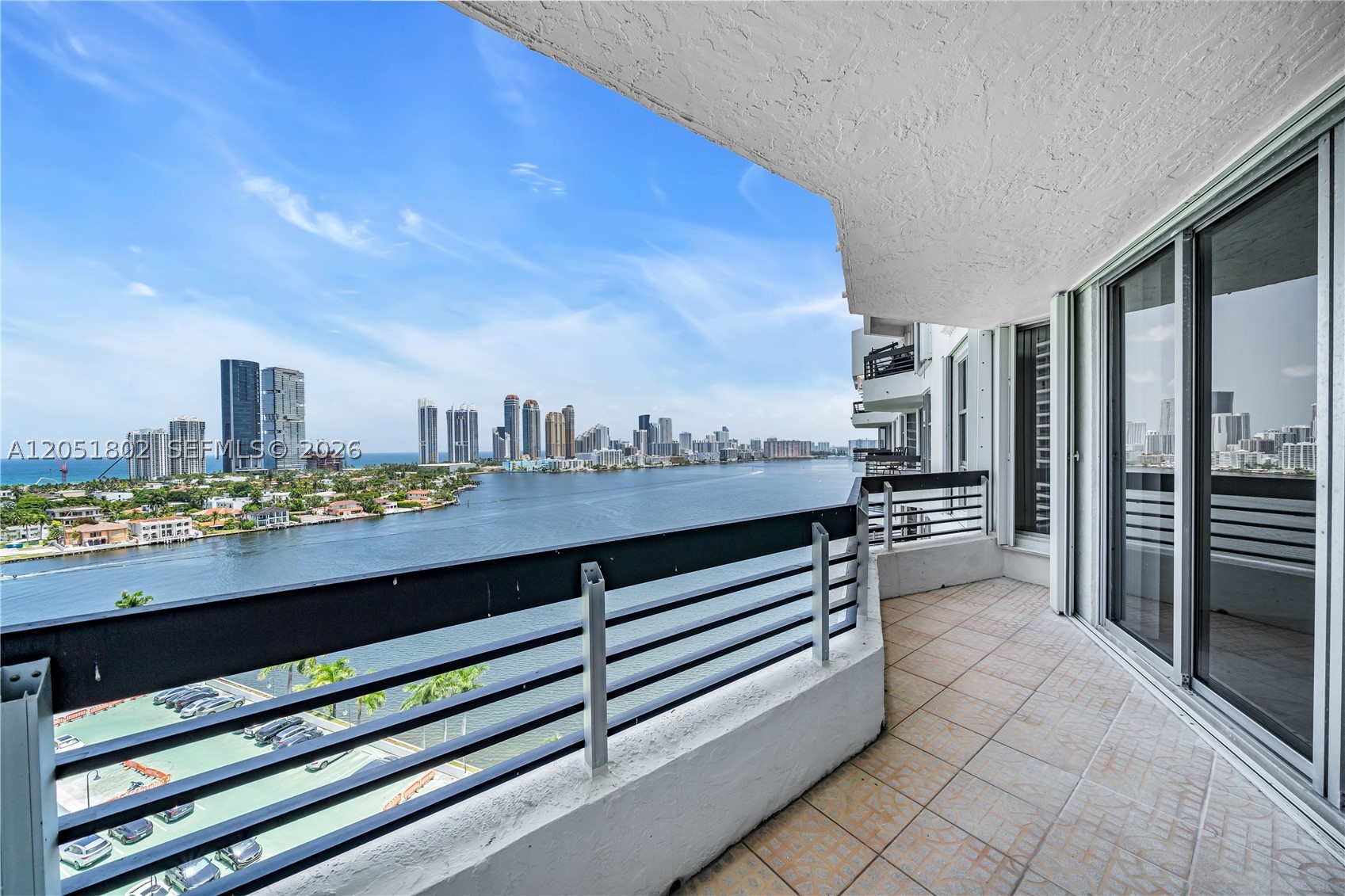 3600 Mystic Pointe Dr #1816, Aventura FL 33180