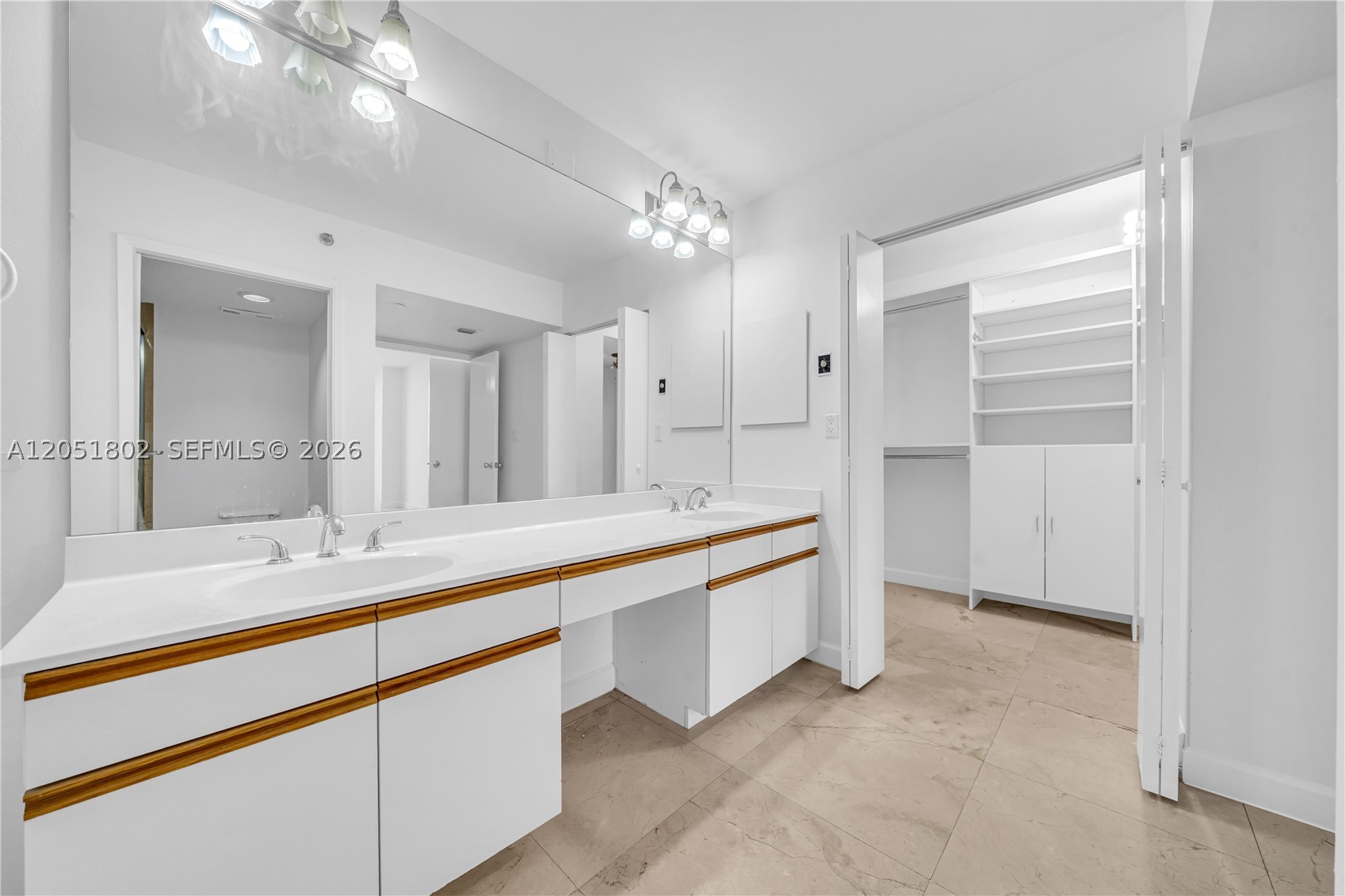 3600 Mystic Pointe Dr #1816, Aventura FL 33180