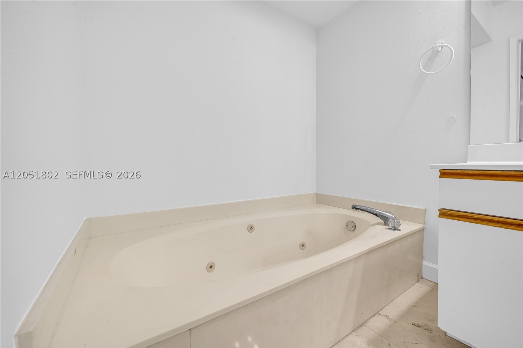 3600 Mystic Pointe Dr #1816, Aventura FL 33180