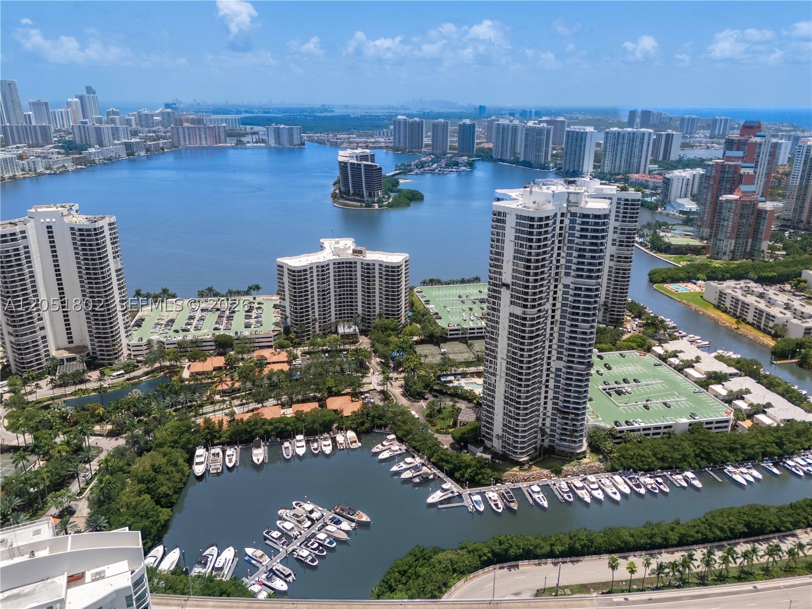 3600 Mystic Pointe Dr #1816, Aventura FL 33180