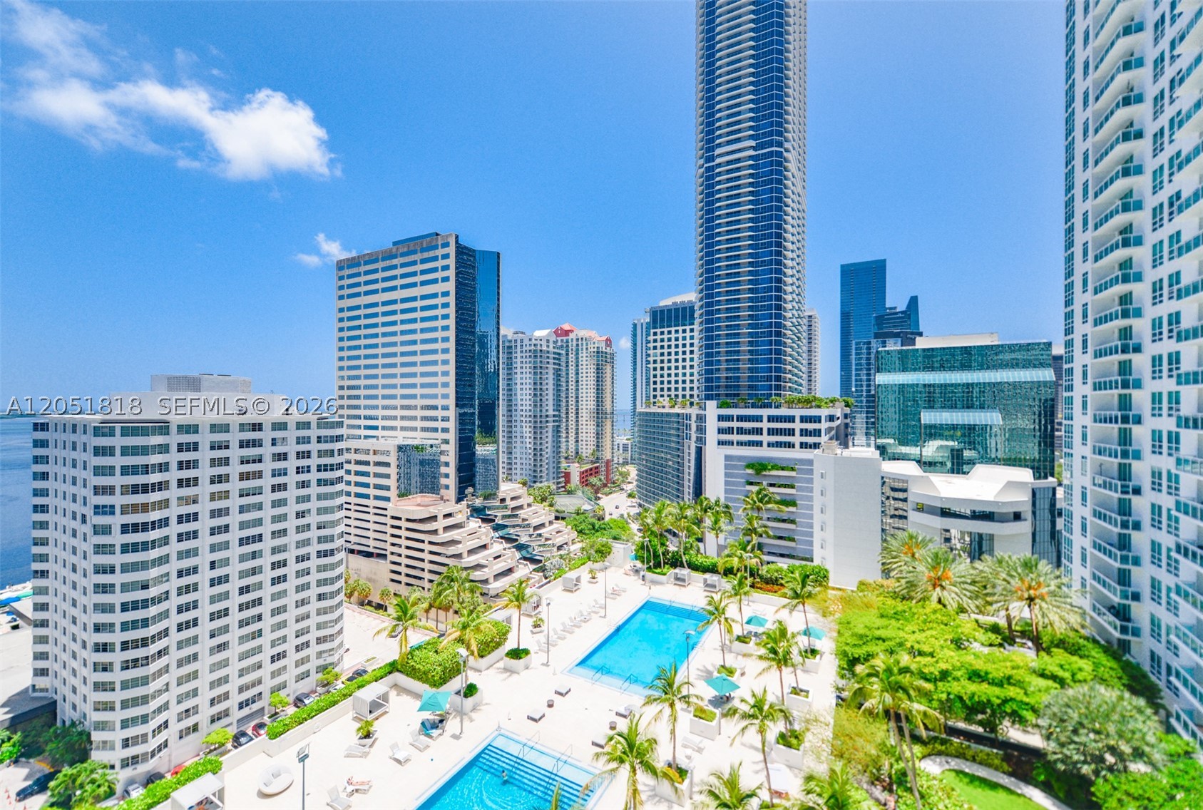 950 Brickell Bay Dr #1905, Miami FL 33131
